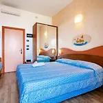 Miramare Ristorante Convegni Aperto Tutto L'anno Hotel