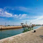Hotel Miramare Ristorante Convegni Aperto Tutto L'anno 4*