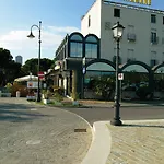 Hotel Miramare Ristorante Convegni Aperto Tutto L'anno
