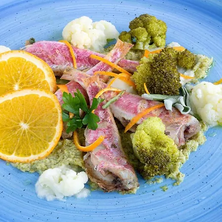 ホテル Miramare Ristorante Convegni Aperto Tutto L'anno 4*