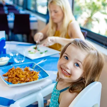 Ξενοδοχείο Miramare Ristorante Convegni 4*