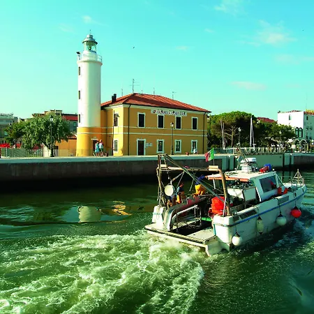 Miramare Ristorante Convegni Aperto Tutto L'anno ホテル