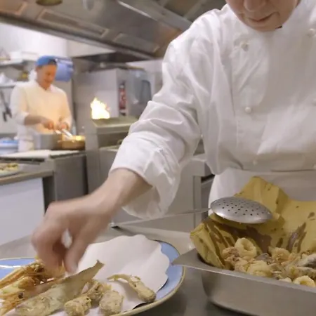 Miramare Ristorante Convegni Aperto Tutto L'anno 4* チェゼナーティコ