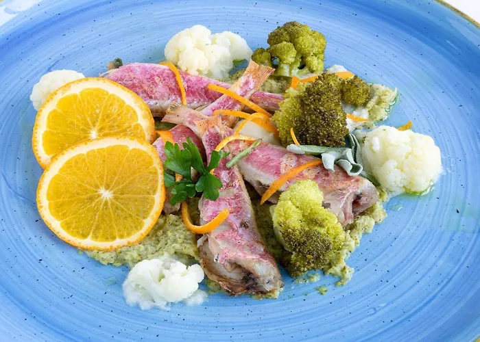 فندق Miramare Ristorante Convegni 4*