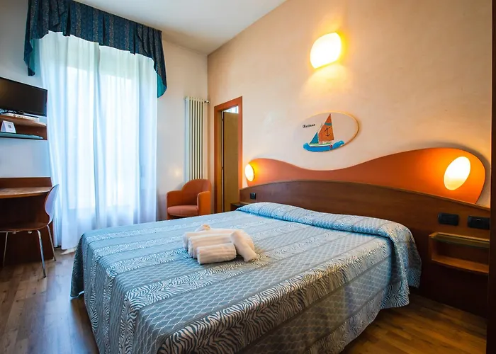 Miramare Ristorante Convegni فندق 4*