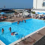 Miramare Ristorante Convegni Aperto Tutto L'anno מלון 4*