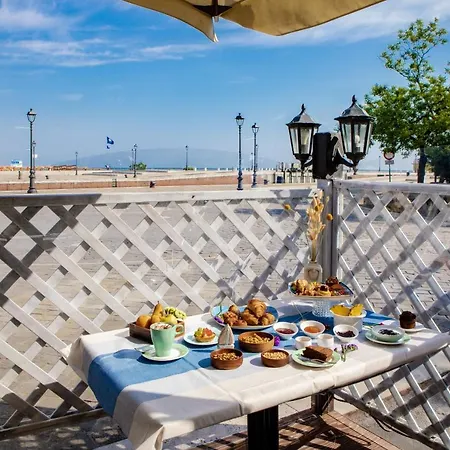 ホテル Miramare Ristorante Convegni 4*