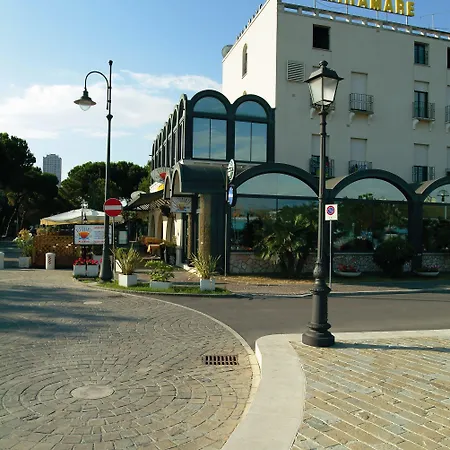 호텔 Miramare Ristorante Convegni