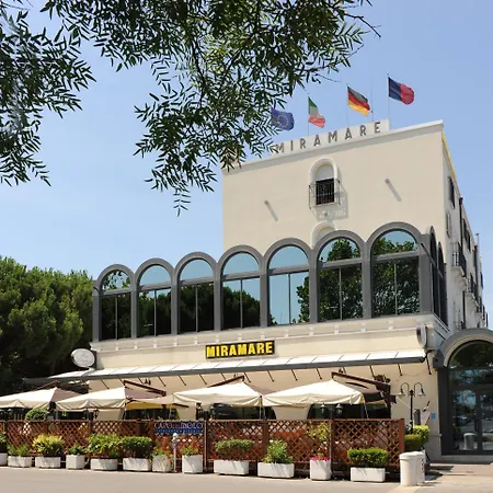Miramare Ristorante Convegni Aperto Tutto L'anno 4* Cesenatico