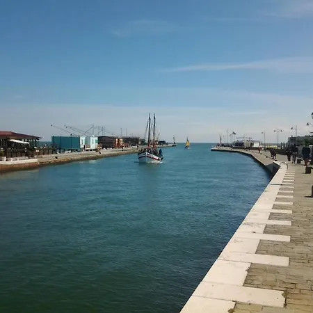 Miramare Ristorante Convegni 4*