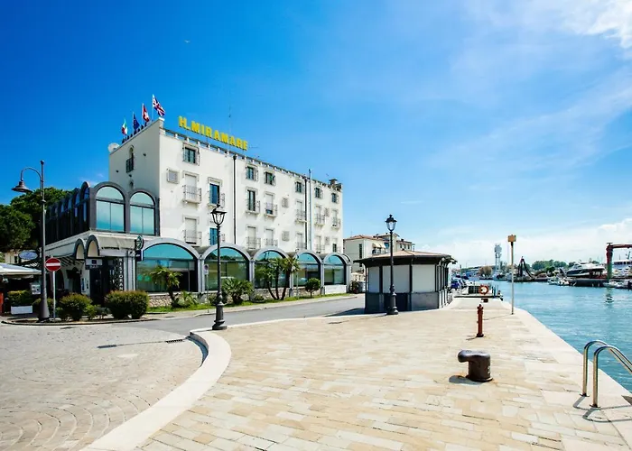 Miramare Hotel Ristorante Convegni Aperto Tutto L'Anno