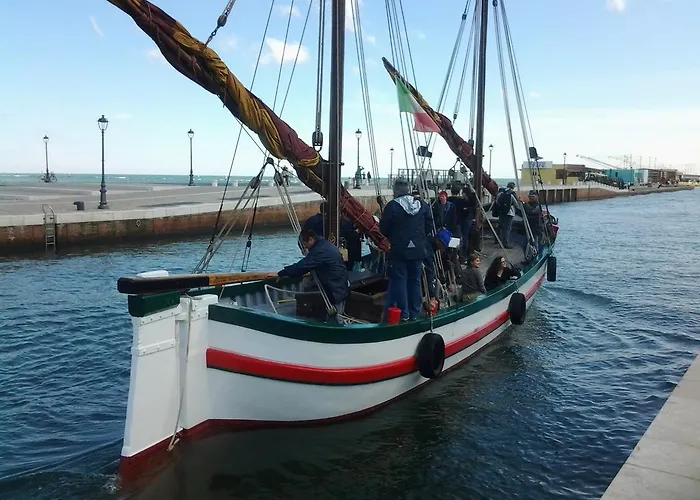 호텔 Miramare Ristorante Convegni Aperto Tutto L'anno